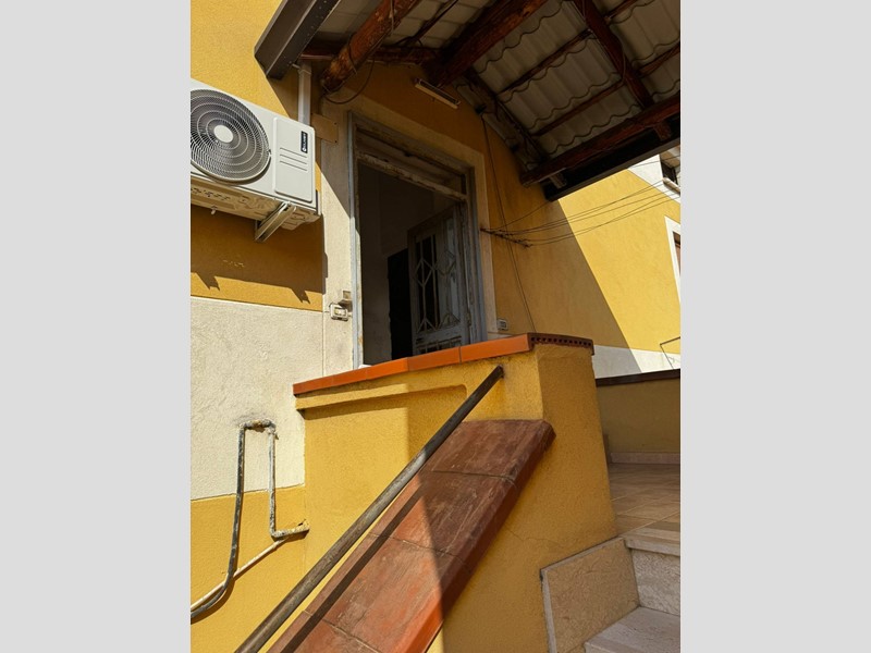 Quadrilocale in Vendita a Pontecagnano Faiano, 60'000&euro;, 120 m²