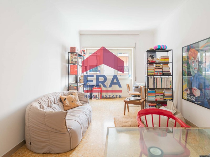 Trilocale in Vendita a Roma, 470'000&euro;, 100 m²