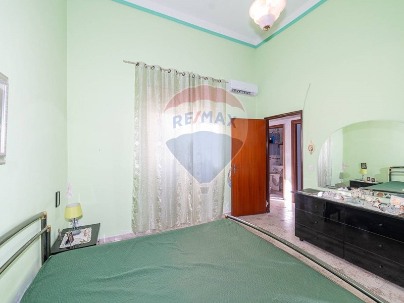 Appartamento in Vendita a Misterbianco, 90'000€, 120 m²