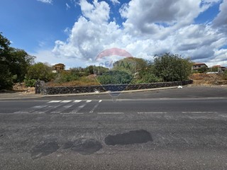 Terreno edificabile in Vendita a Belpasso, 26'000€, 800 m²