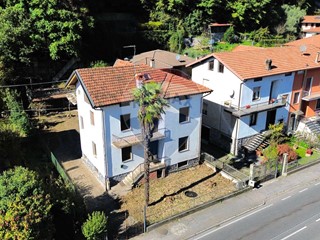 Casa Indipendente in Vendita a Darfo Boario Terme, 197'000€, 193 m²