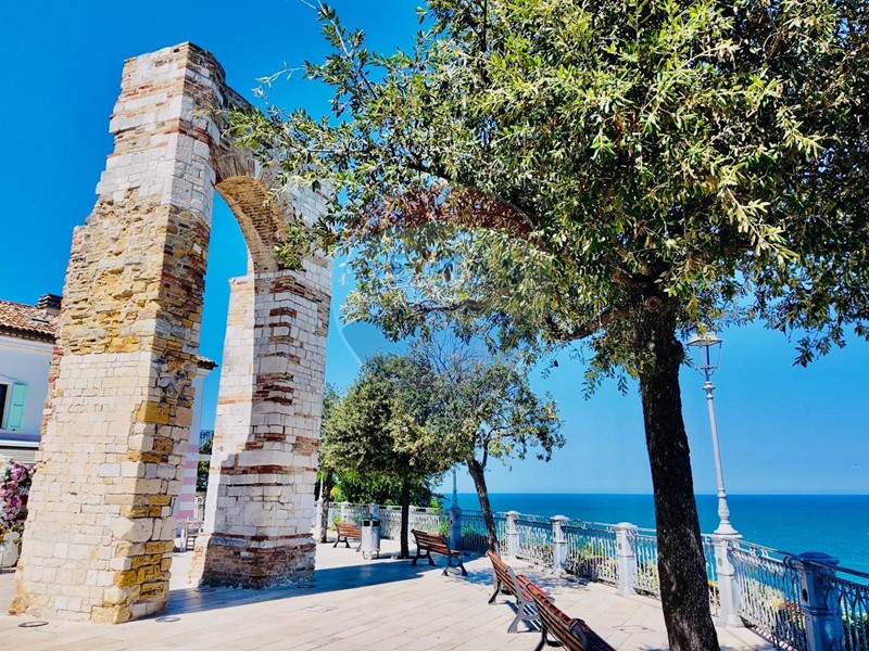 Appartamento in Vendita a Numana, 450'000&euro;, 160 m²