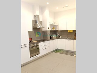 Appartamento in Vendita a Giulianova, 290'000€, 156 m²