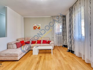 Quadrilocale in Vendita a Limbiate, 240'000€, 135 m²