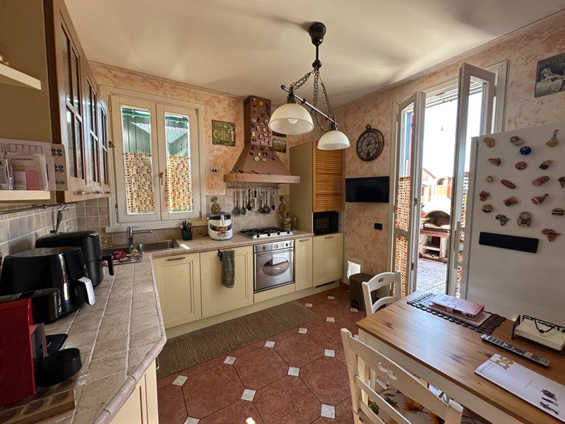 Quadrilocale in Vendita a Medolla, 139'000€, 107 m²