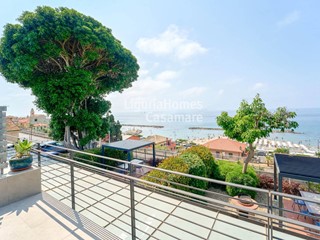 Trilocale in Vendita a Santo Stefano al Mare, 620'000€, 94 m²