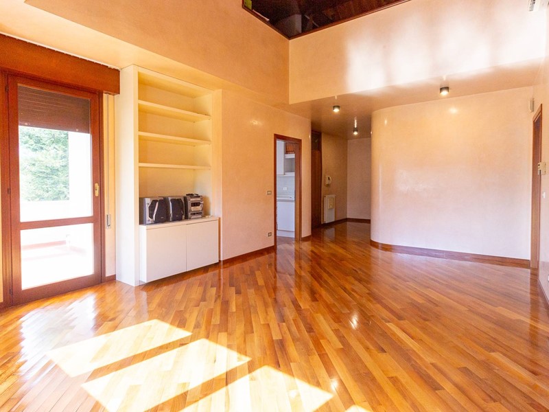 Casa Indipendente in Vendita a Sacile, 295'000€, 274 m²