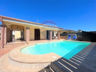 Villa in Vendita a Anzio, 349'000€, 130 m²