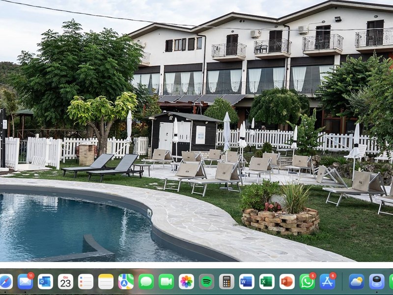 Attività commerciale in Vendita a Controguerra, 1'000'000€, 1415 m²