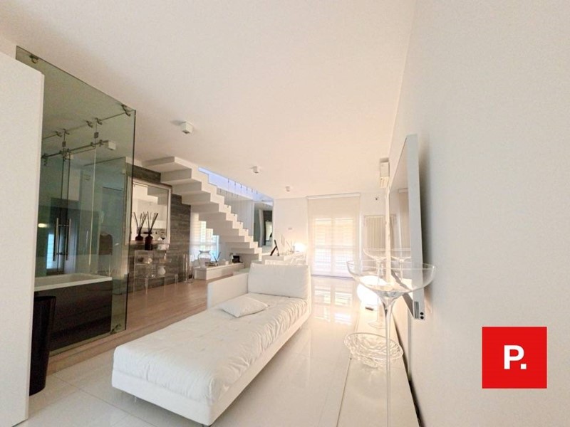 Quadrilocale in Vendita a Caserta, 485'000€, 160 m²