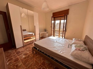Stanza in Affitto a Caserta, 280€, 100 m²