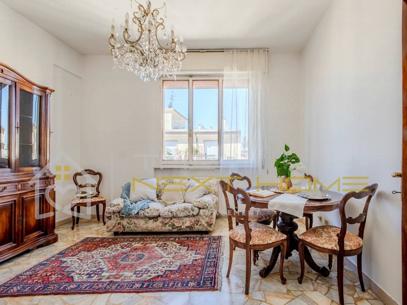 Trilocale in Vendita a Firenze, 298'000€, 77 m²