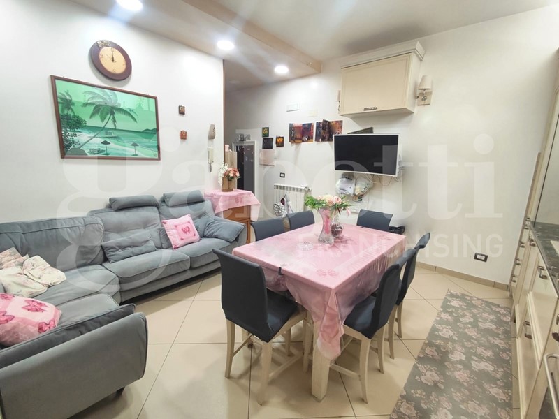 Bilocale in Vendita a Portici, 165'000€, 55 m²