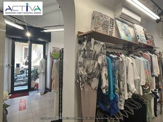Immobile commerciale in Vendita a Torino, 220'000€, 139 m²