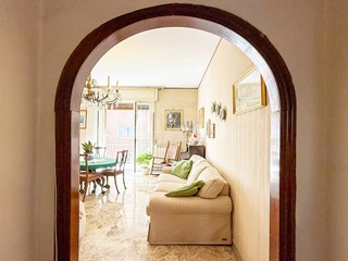 Quadrilocale in Vendita a Napoli, 390'000€, 100 m²