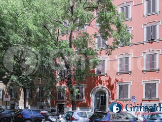 Bilocale in Vendita a Roma, 450'000&euro;, 54 m²