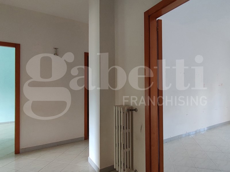 Quadrilocale in Vendita a Presicce Acquarica, 95'000€, 140 m²