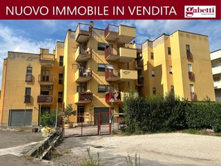 Trilocale in Vendita a Latina, 175'000€, 120 m²