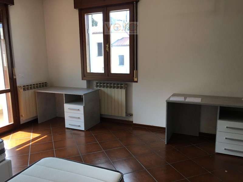 Stanza in Affitto a Padova, 650&euro;, 14 m², arredato