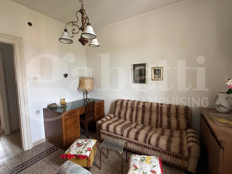 Appartamento in Vendita a Orte, 74'000€, 105 m², arredato