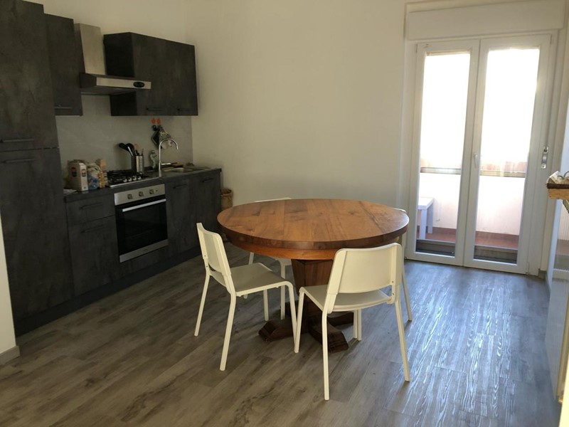 Appartamento in Affitto a Pisa, zona San Michele, 1'300€, 120 m², arredato
