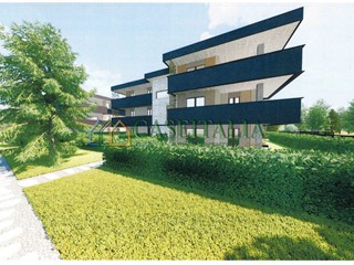 Appartamento in Vendita a Ivrea, 350'000€, 143 m²