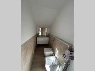 Appartamento in Affitto a Lerici, zona TELLARO, 1'800€, 100 m², arredato