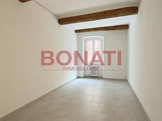 Casa Semi Indipendente in Vendita a Sarzana, zona Centro Storico, 220'000&euro;, 107 m²