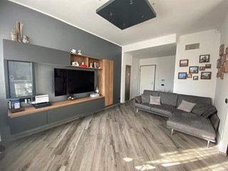 Quadrilocale in Vendita a Moncalieri, zona Testona, 210'000€, 90 m², con Box