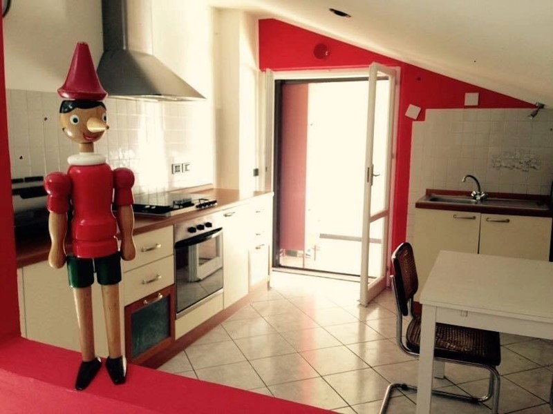 Bilocale in Vendita a Perugia, zona Periferia, 45'000€, 64 m², arredato