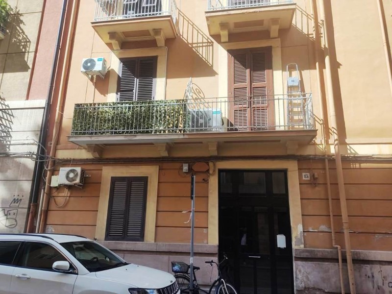 Trilocale in Vendita a Bari, 135'000€, 80 m²