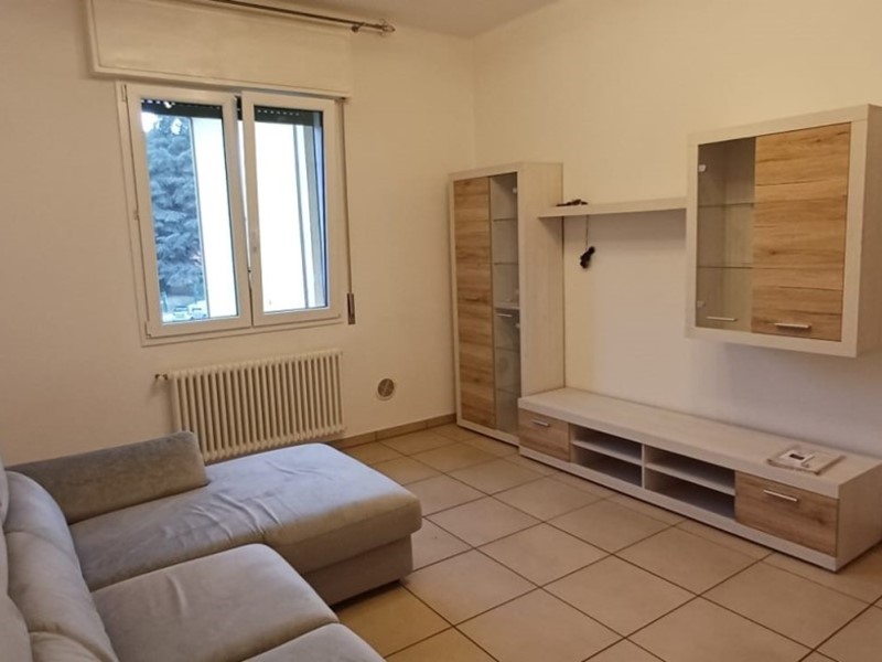 Trilocale in Vendita a Bologna, 240'000€, 66 m²