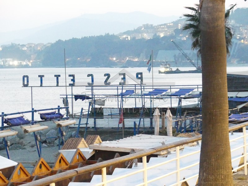 Appartamento in Vendita a Albisola Superiore, 890'000€, 200 m²