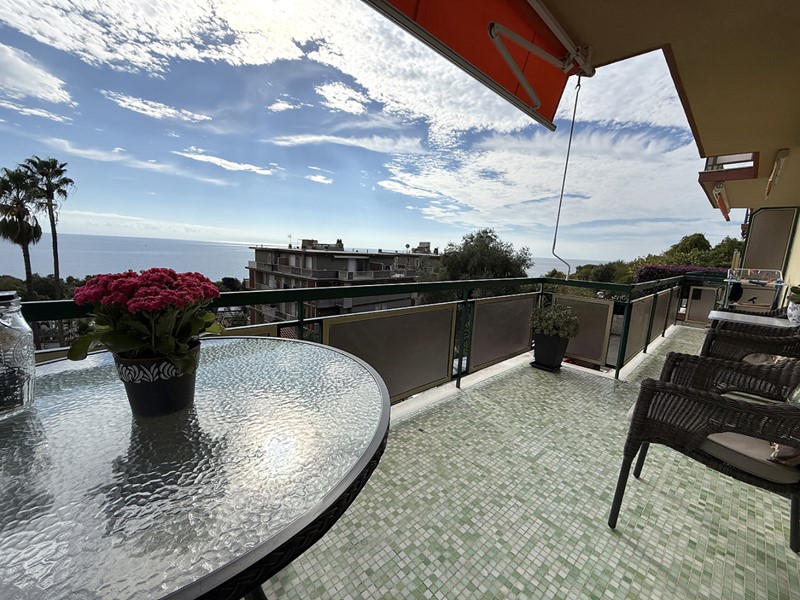 Trilocale in Vendita a Sanremo, 285'000€, 75 m²