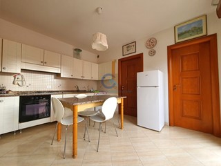 Bilocale in Affitto a Catanzaro, zona Catanzaro Centro, 450&euro;, 65 m², arredato