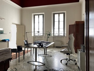 Ufficio in Affitto a Crema, 11'000€, 75 m²