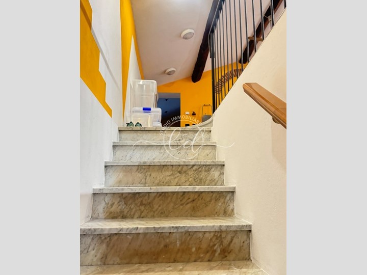 Quadrilocale in Affitto a Camaiore, zona Monteggiori, 650€, 100 m²