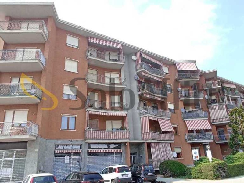 Trilocale in Affitto a Piossasco, 600€, 75 m², arredato, con Box