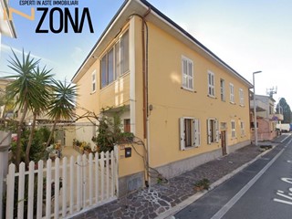 Trilocale in Vendita a Alba Adriatica, 72'600€, 85 m²