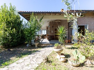 Villa in Vendita a Montaione, 480'000€, 115 m²