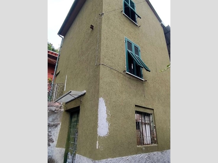 Quadrilocale in Vendita a Carrara, zona Fontia, 26'212€, 188 m²