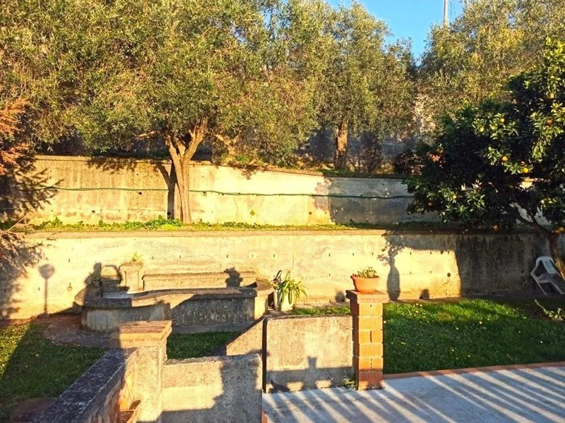 Villa bifamiliare in Vendita a Massa, zona San Carlo, 280'000&euro;, 130 m²