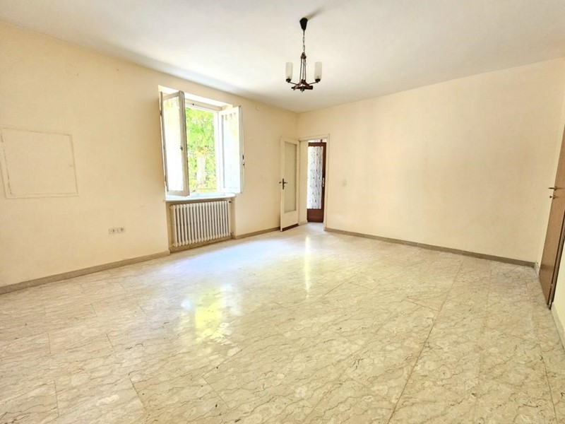 Quadrilocale in Vendita a Montecatini Terme, zona Nievole, 110'000€, 110 m²
