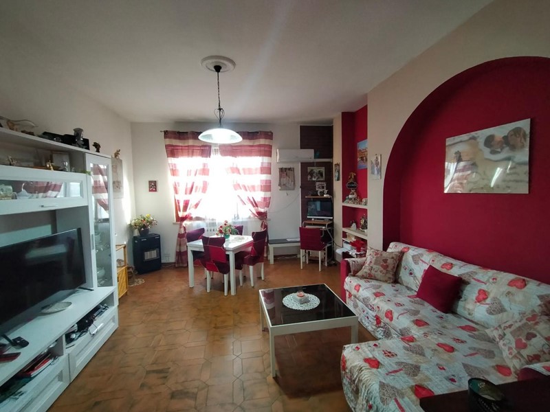 Appartamento in Vendita a Santa Croce sull'Arno, 113'000€, 110 m²