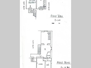 Casa Semi Indipendente in Vendita a Carrara, 110'000€, 80 m²