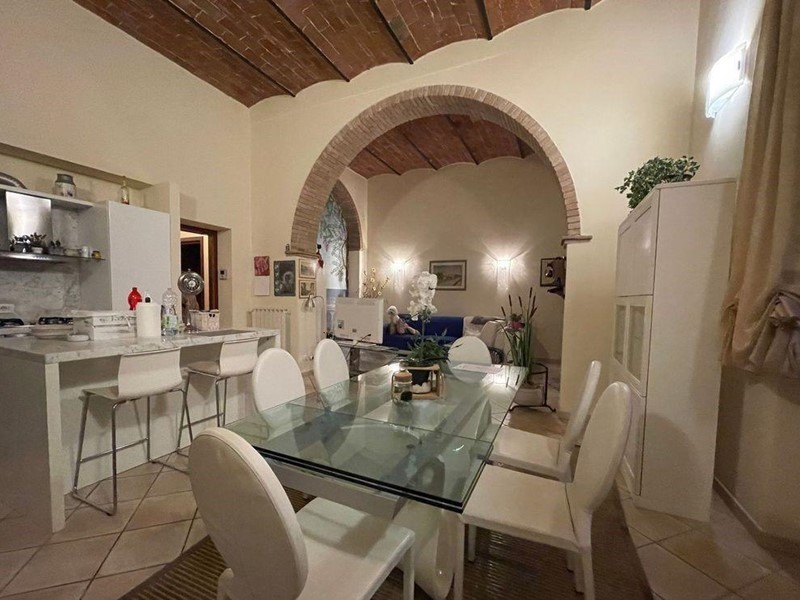 Quadrilocale in Vendita a Seravezza, zona Querceta, 480'000€, 110 m², arredato