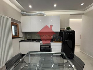 Bilocale in Vendita a Empoli, zona Corniola, 168'000€, 45 m²