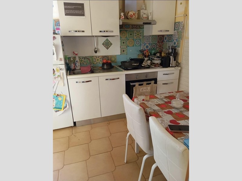 Quadrilocale in Vendita a Viareggio, zona Torre Del Lago Puccini, 160'000€, 75 m²