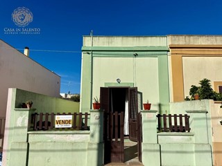 Casa Indipendente in Vendita a Gagliano del Capo, 85'000€, 110 m²