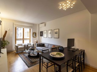 Bilocale in Vendita a Milano, 700'000€, 81 m²